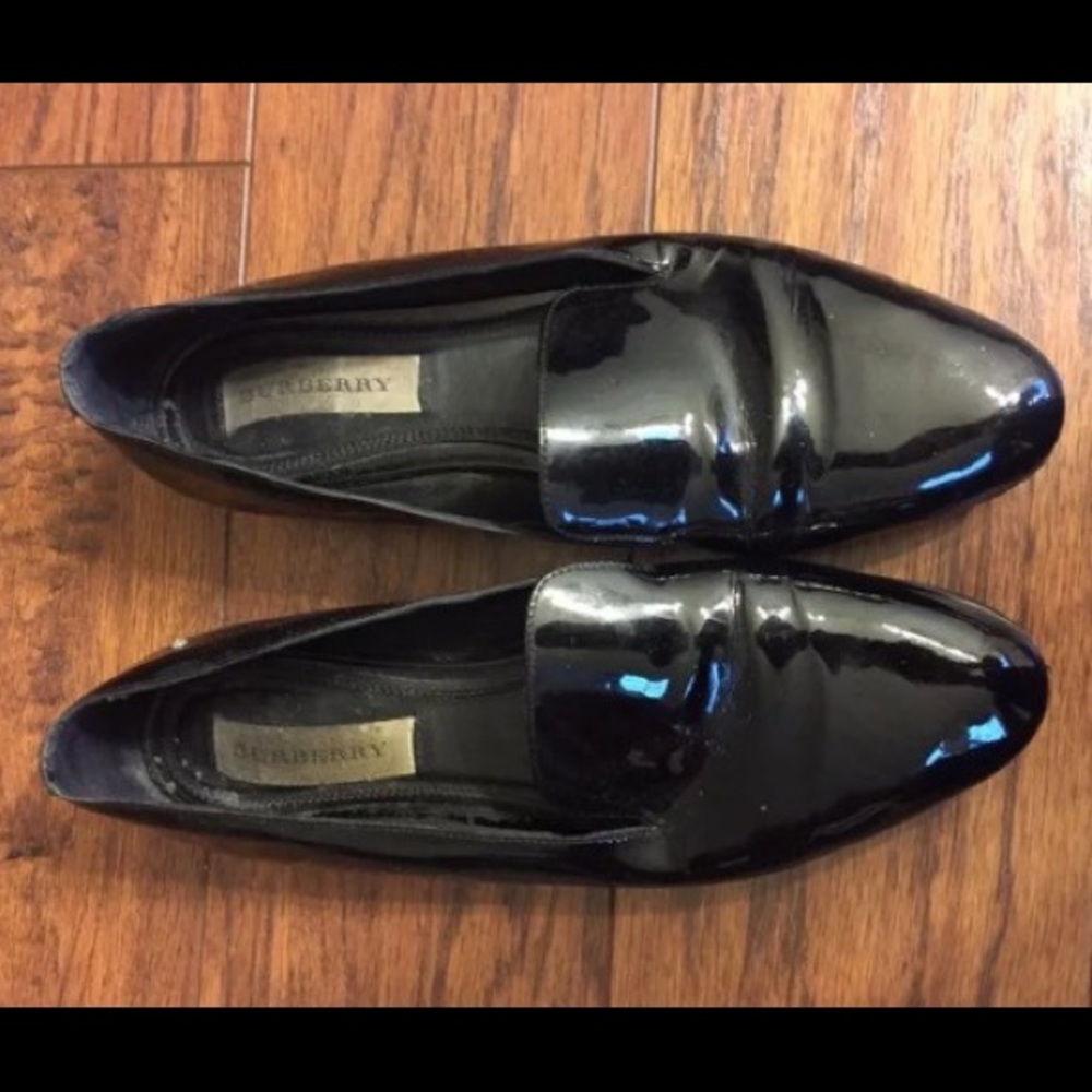 Burberry authentic flat shoes
